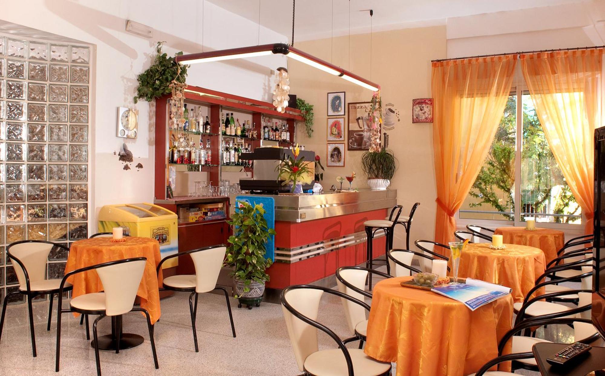 Hotel Olimpia 벨레지아아지마리나 외부 사진