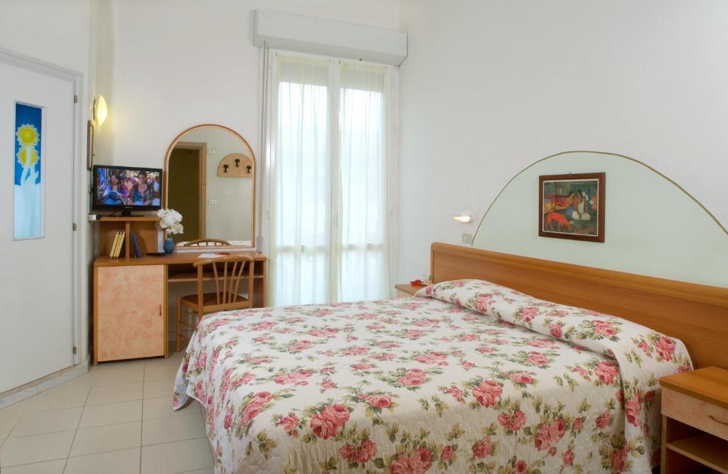 Hotel Olimpia 벨레지아아지마리나 객실 사진