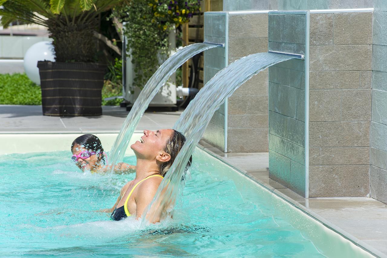 Hotel Olimpia 벨레지아아지마리나 외부 사진